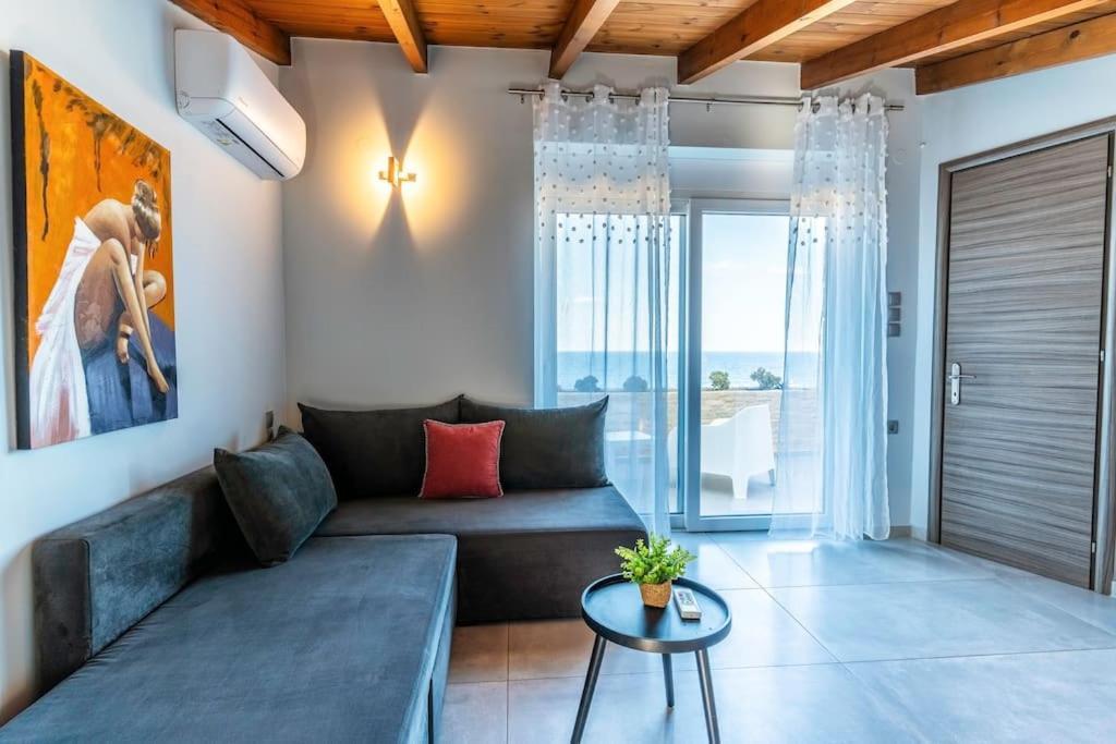 Zefyros Suite , Seafront Retreat ! Pánormos Exteriör bild