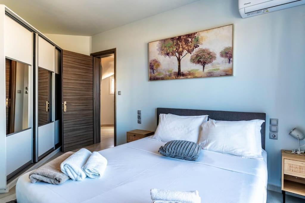 Zefyros Suite , Seafront Retreat ! Pánormos Exteriör bild