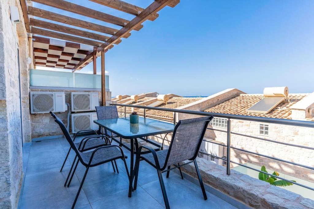 Zefyros Suite , Seafront Retreat ! Pánormos Exteriör bild